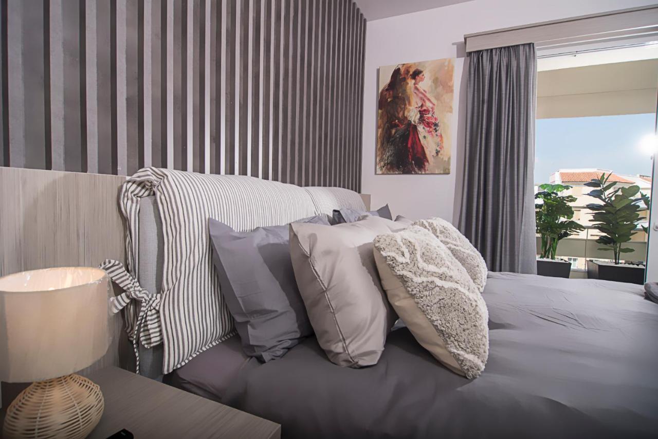 Urban Chic Luxury At The City Center Καλαμάτα Εξωτερικό φωτογραφία