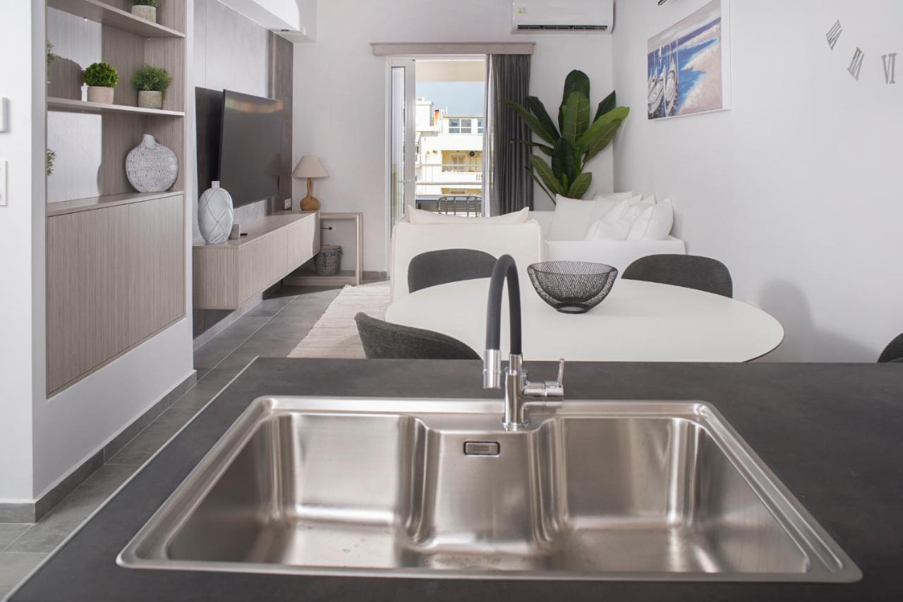 Urban Chic Luxury At The City Center Καλαμάτα Εξωτερικό φωτογραφία